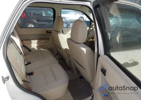 2011 Ford Escape Xlt from USA, damaged, VIN 1FMCU0D73BKA82852